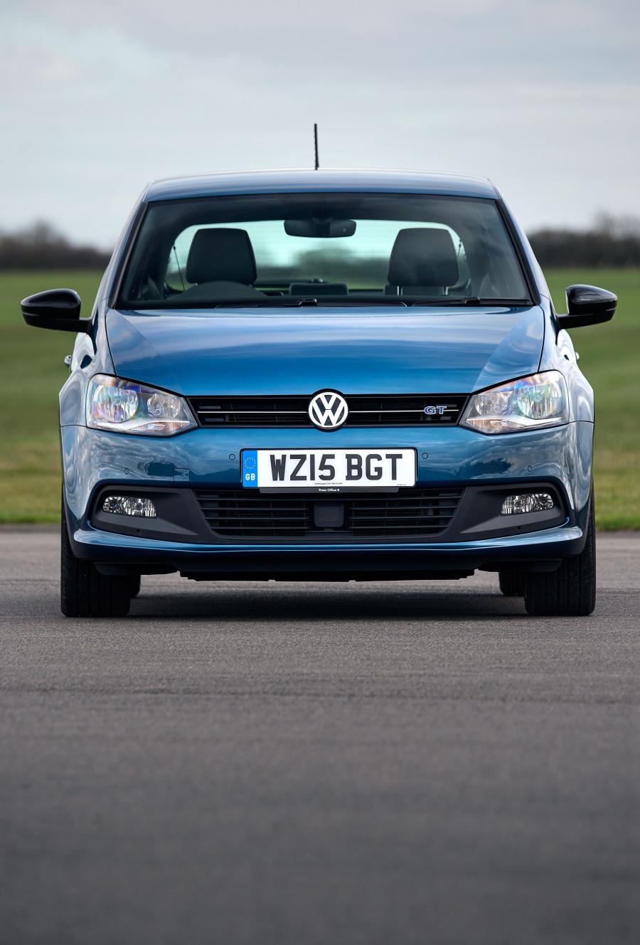  Volkswagen Polo BlueGT 5-Door 2014 года  (UK) (фото 15 из 20)